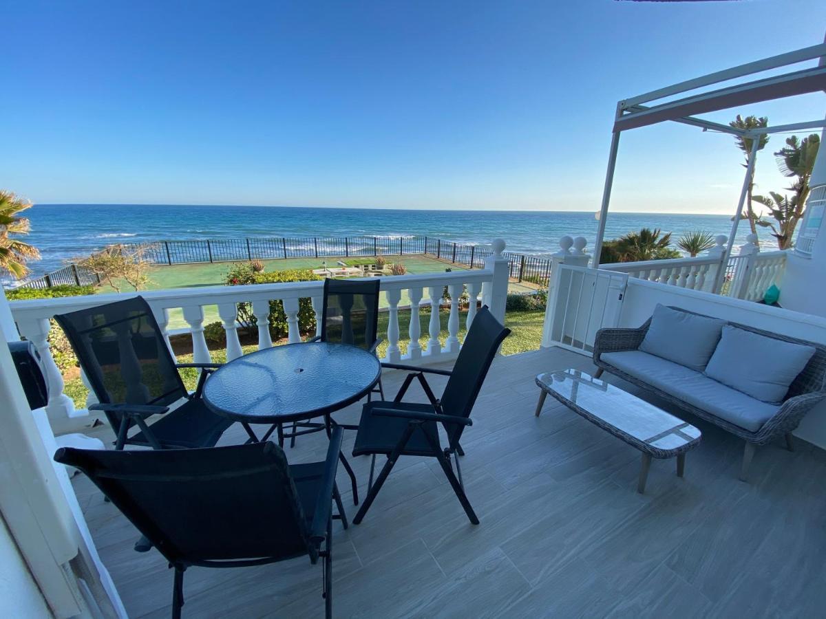 Apartment On Beach Mijas Sitio de Calahonda Εξωτερικό φωτογραφία